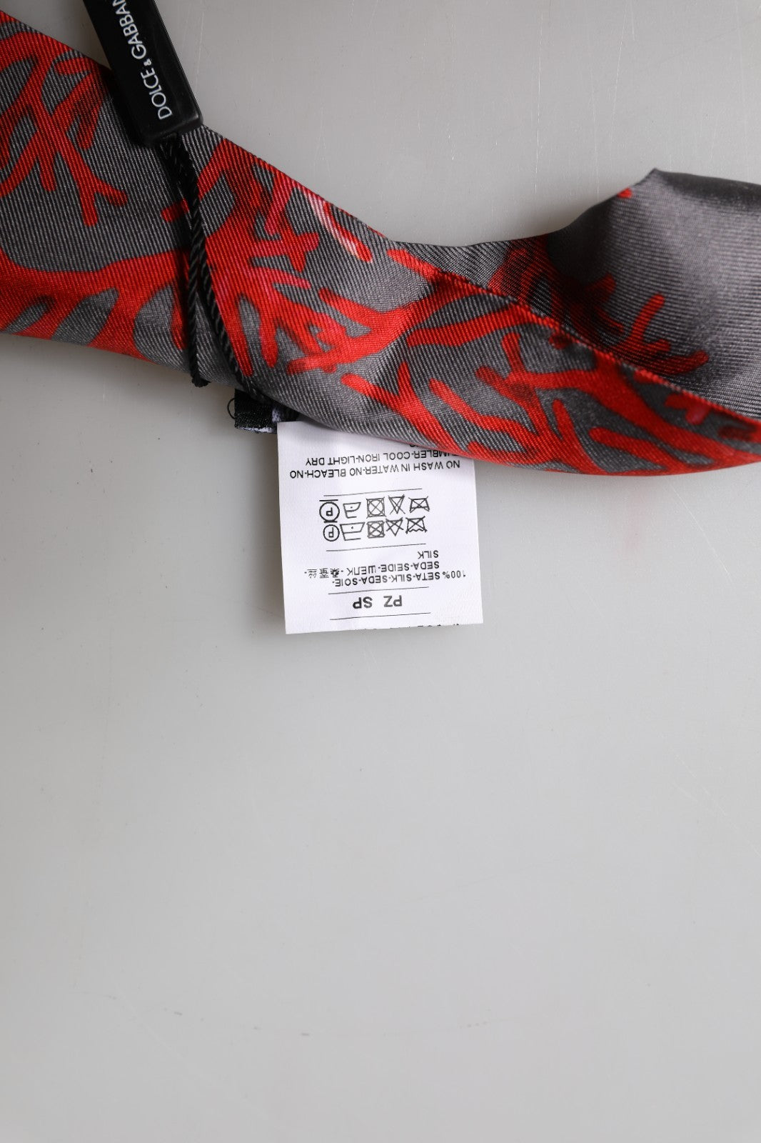 Dolce & Gabbana Red Gray Coral Print Neck Wrap Foulard 6cm x 98cm Scarf