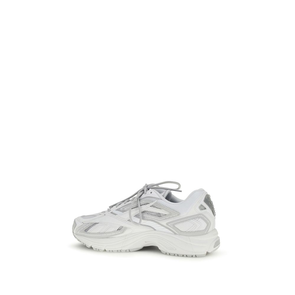 Baskets de sport Reebok blanches en polyéthylène
