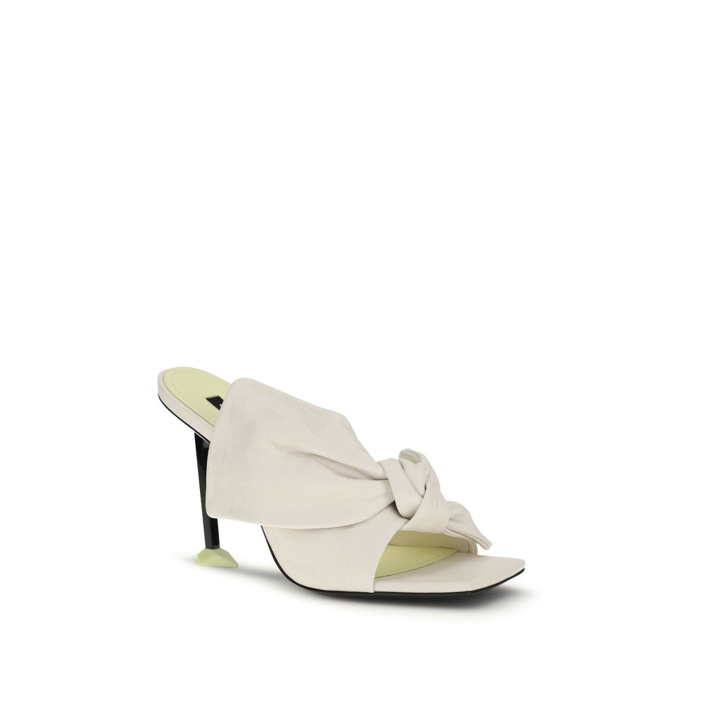 Givenchy Weiße Lamm Ovis Aries Aries Mules