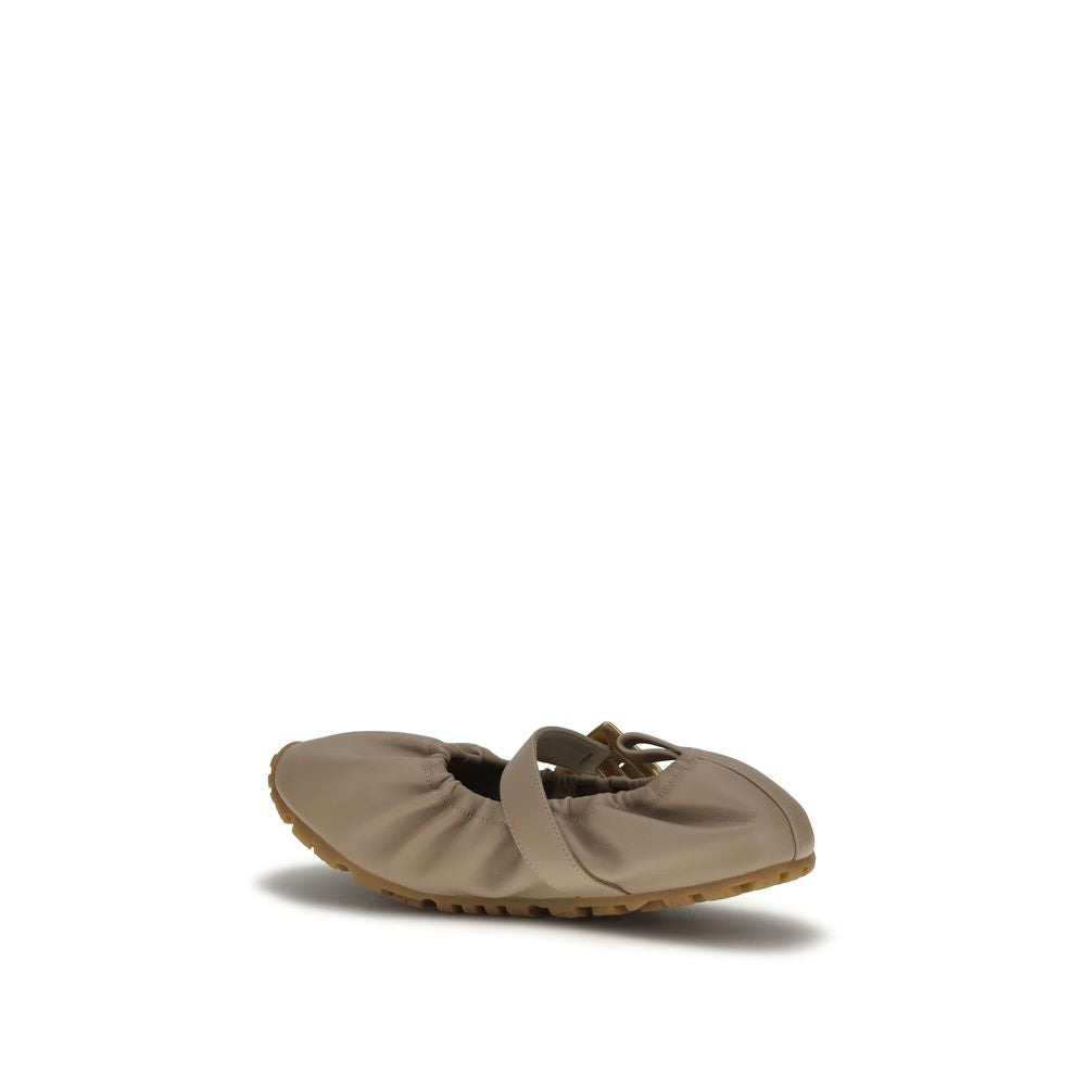 Balmain Beige Ballerinas aus Lammleder