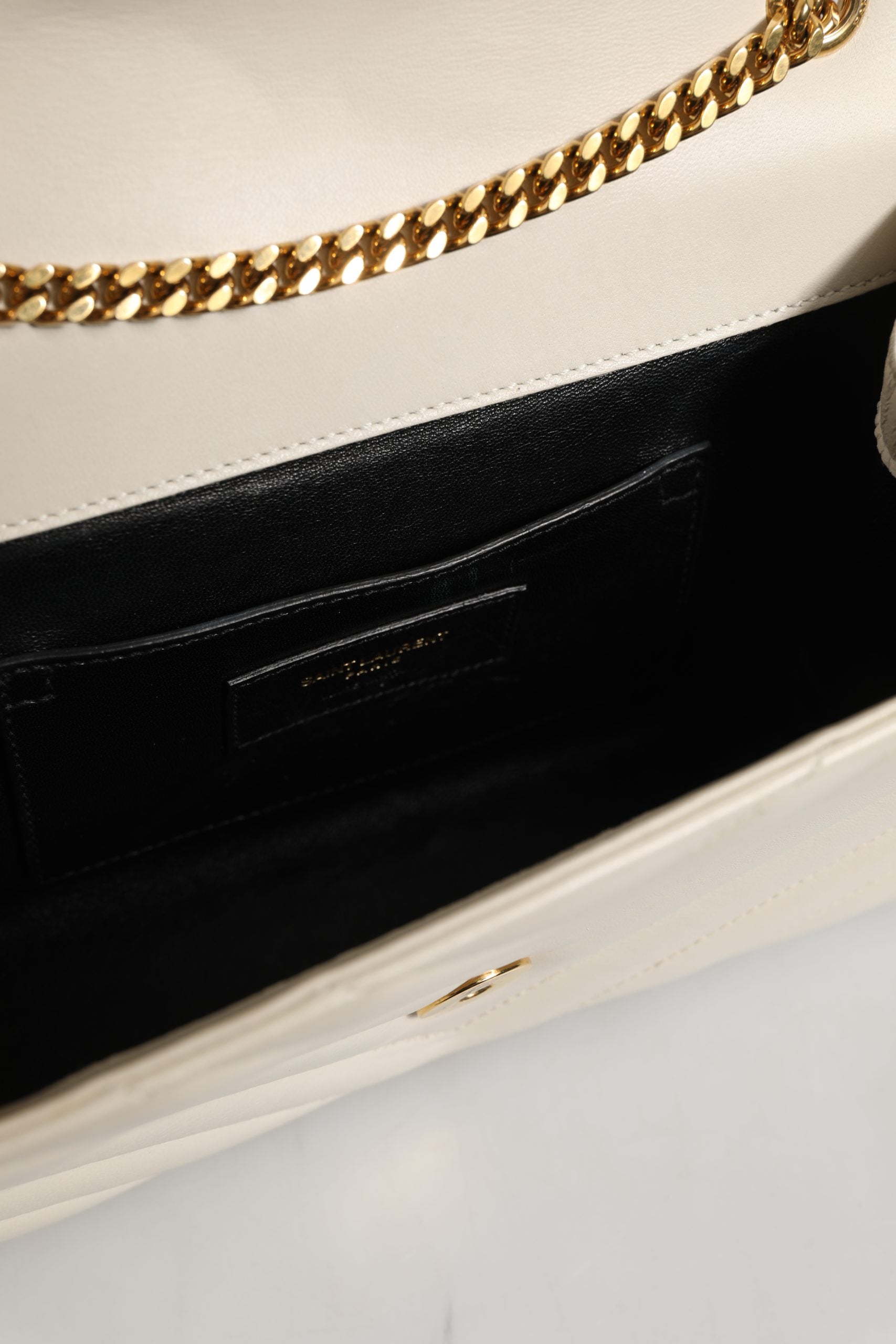 Saint Laurent Envelope Triquilt Medium YSL Umhängetasche