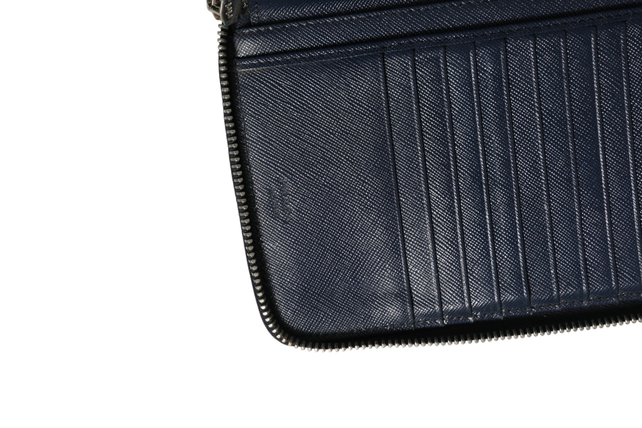 Prada Marineblaues Oliver Geldbörse mit Reißverschluss aus geprägtem Leder