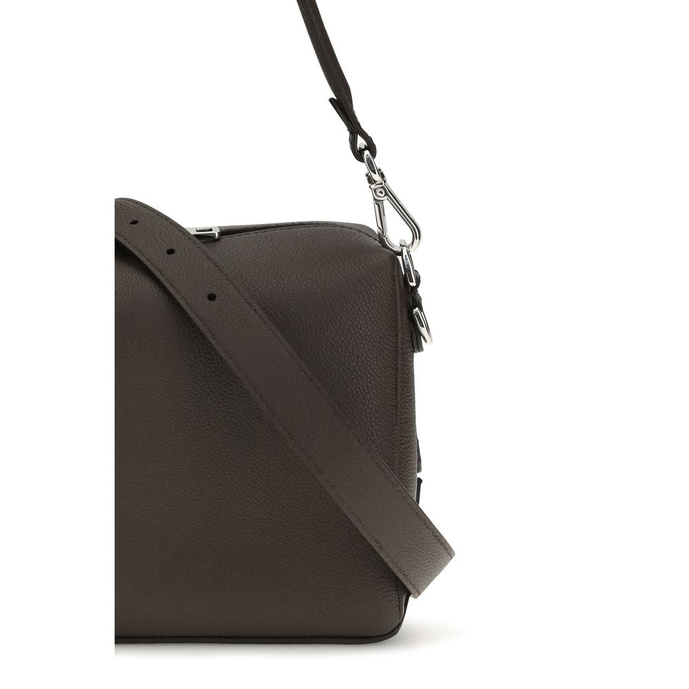 Fendi Schultertasche aus braunem Kalbsleder Bos Taurus
