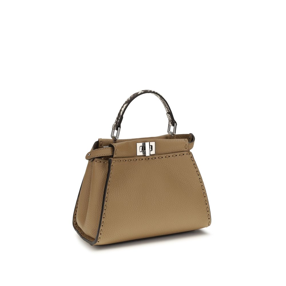 Fendi Beigefarbene Kalbsleder Handtasche aus Bos Taurus