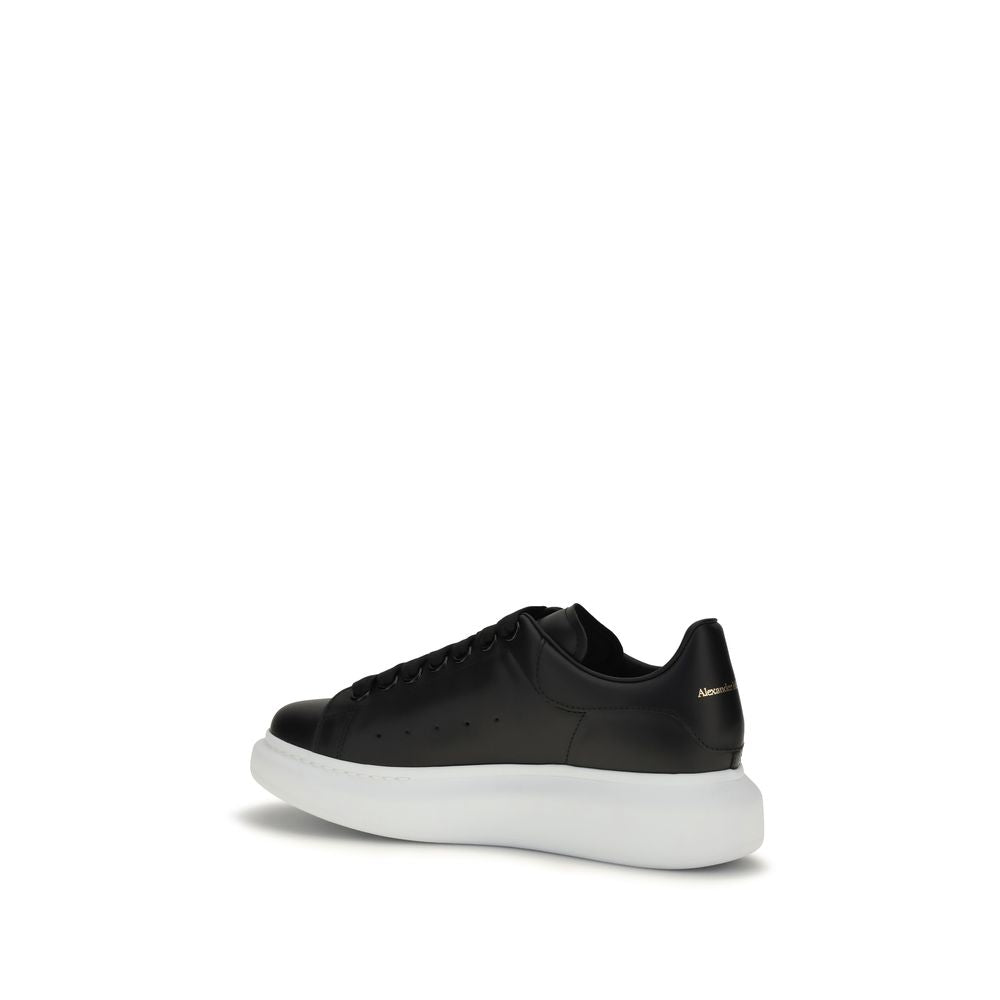 Alexander McQueen Schwarze Plattform-Sneaker aus Kalbsleder Bos Taurus