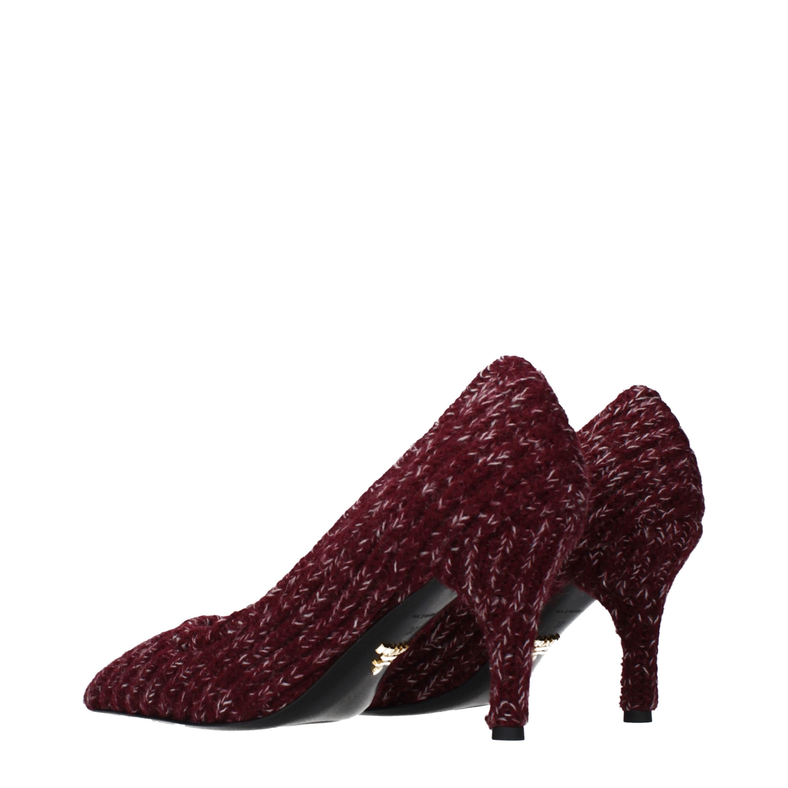 Escarpins Prada mi-hauts en tissu rouge