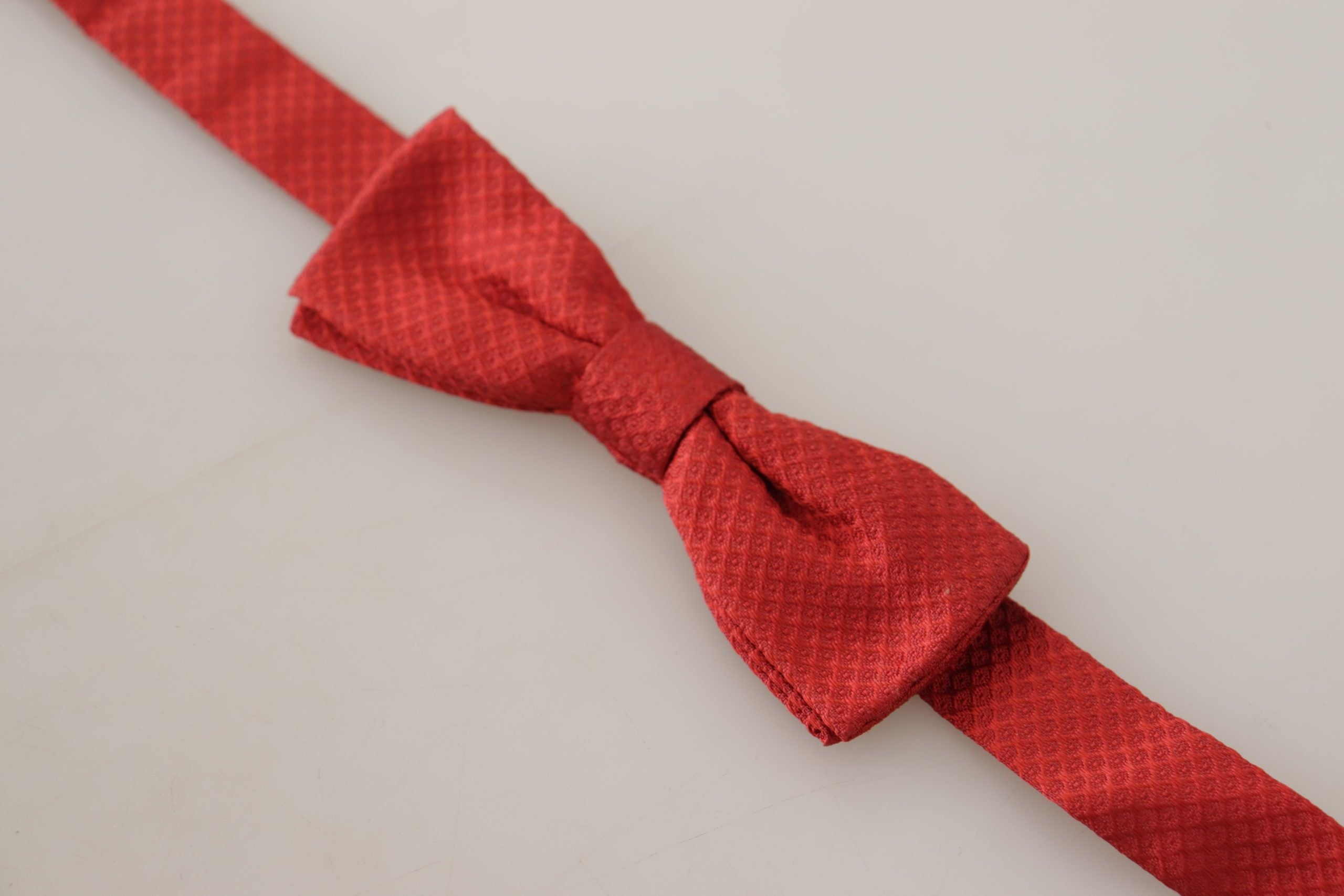 Dolce & Gabbana Rote 100% Seidenverstellbare Papillon-Krawatte