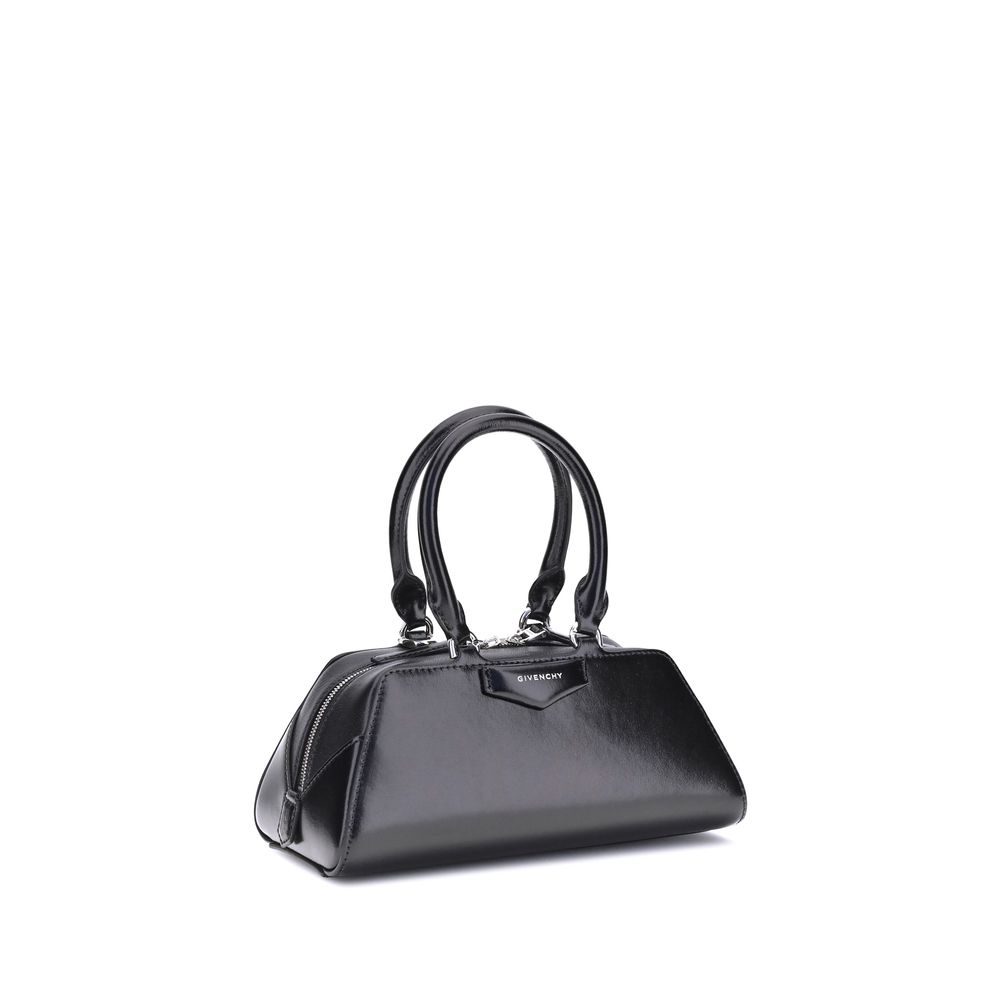 Sac à main Givenchy en cuir de veau noir Bos Taurus