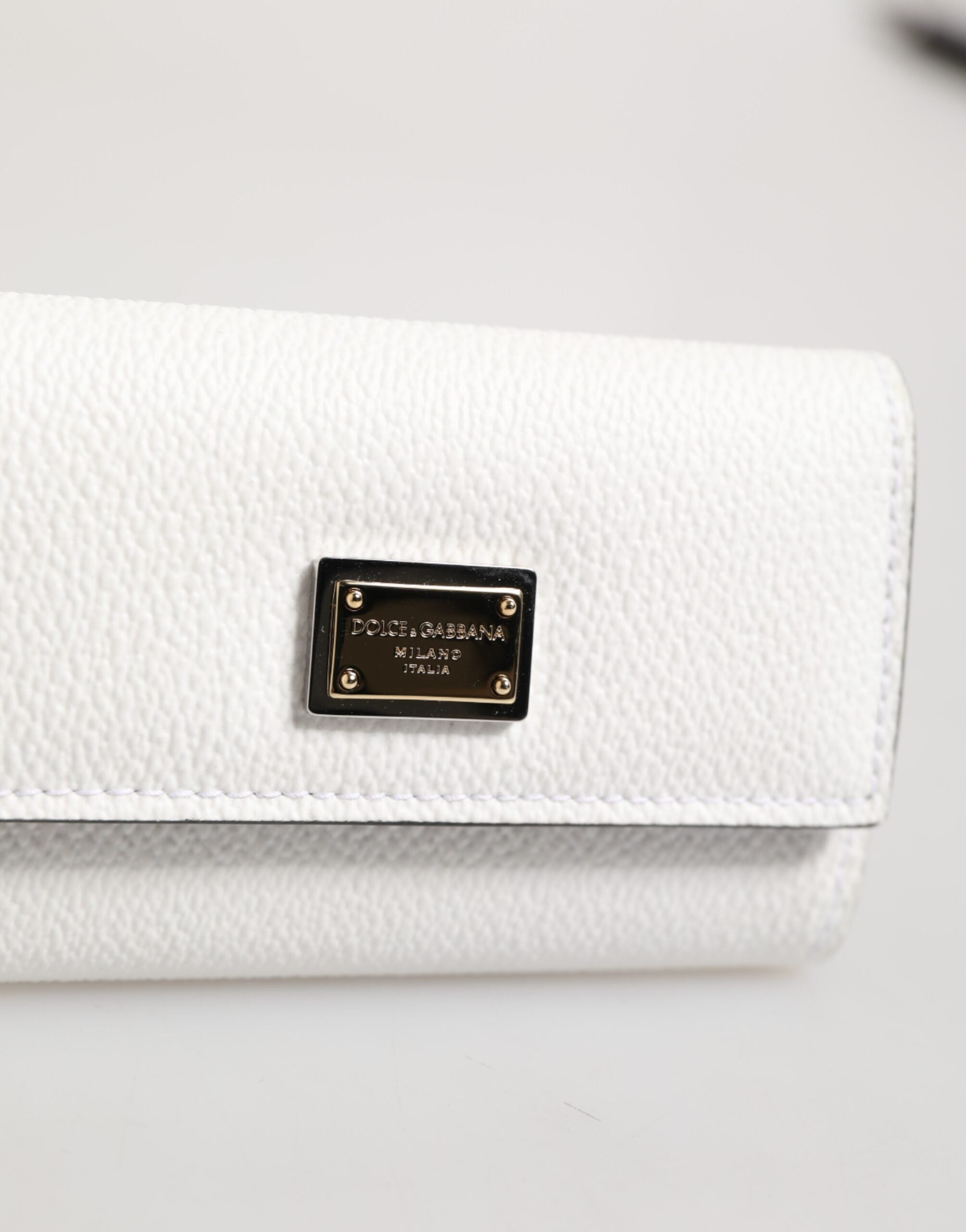 Dolce & Gabbana White Leather Card Case Holder Wallet Gold Logo Plate Key Holder