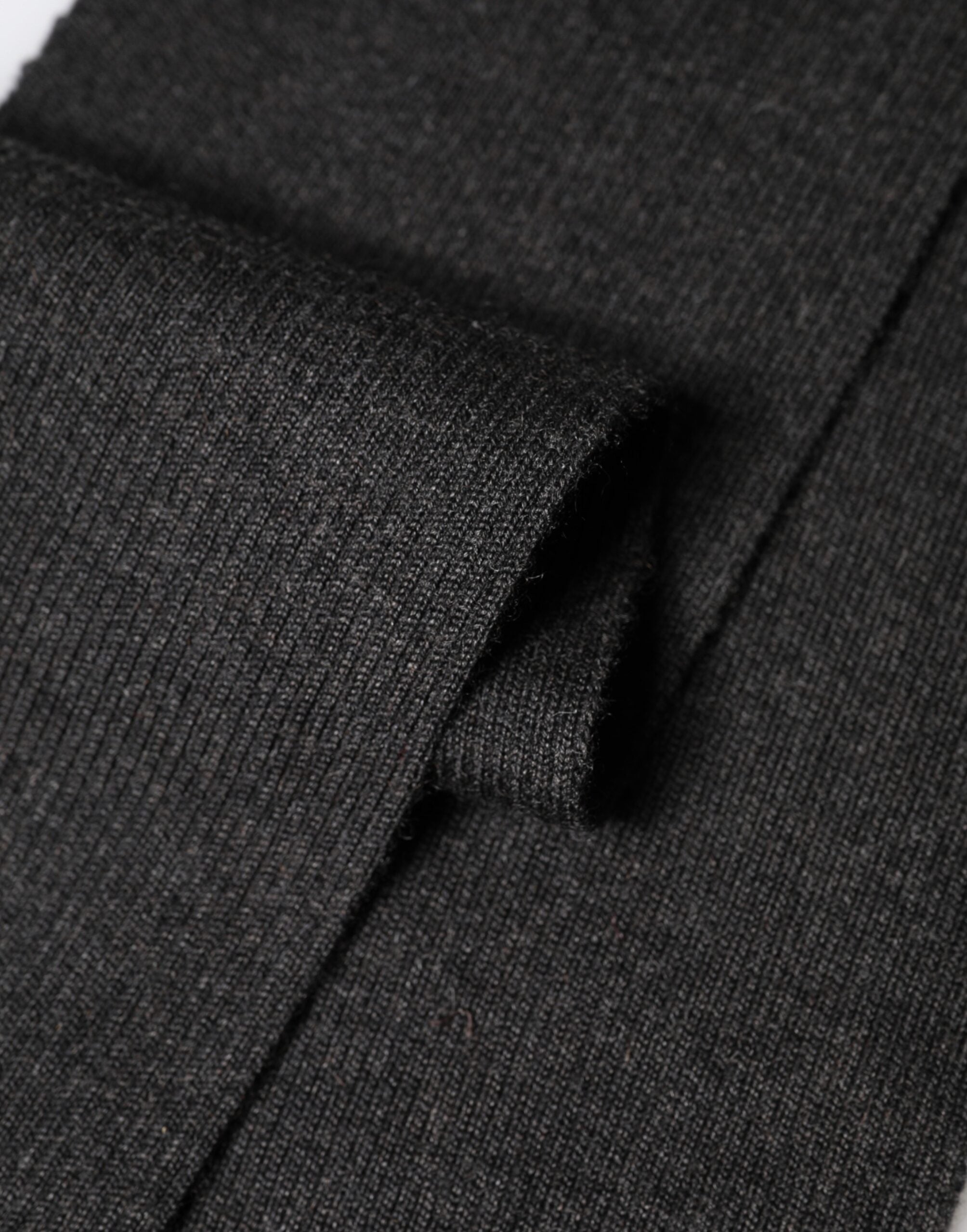 Dolce & Gabbana Black Cashmere Knit Neck Wrap Foulard Scarf