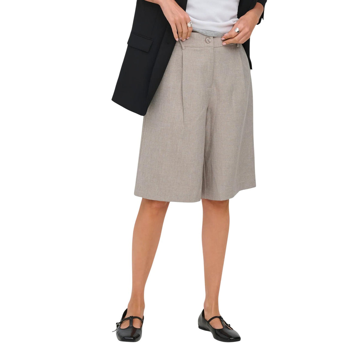 Only Women Short