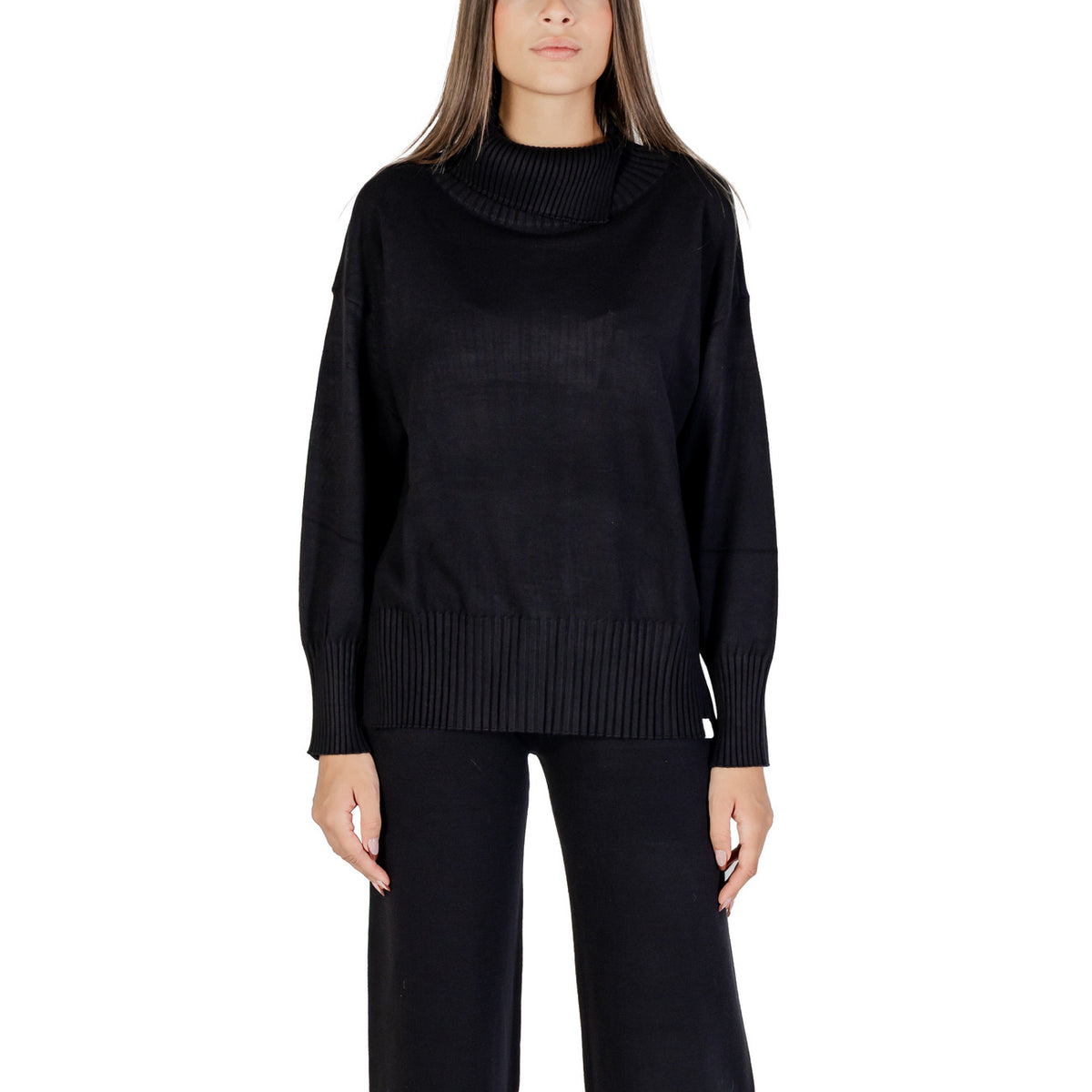 Choral Women Knitwear