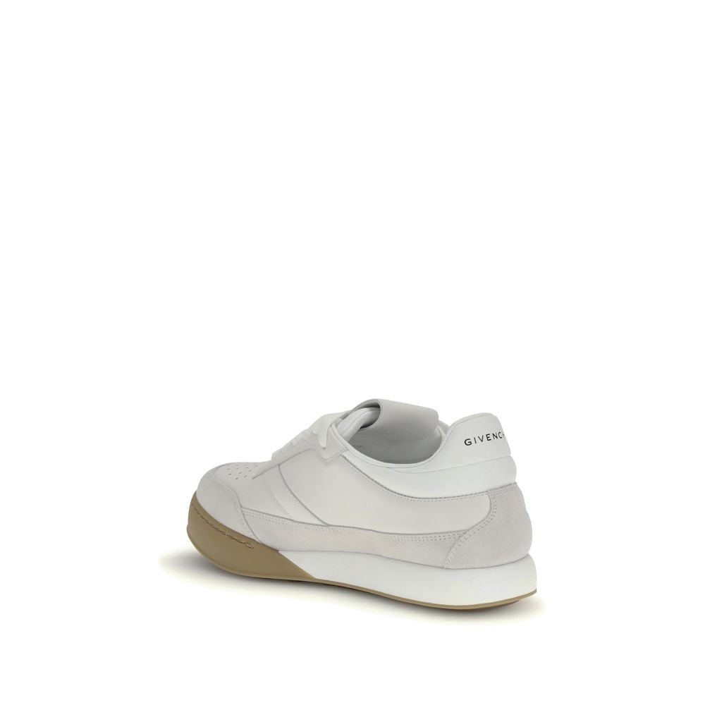 Givenchy Chunky Sneakers aus weißem Kalbsleder Bos Taurus