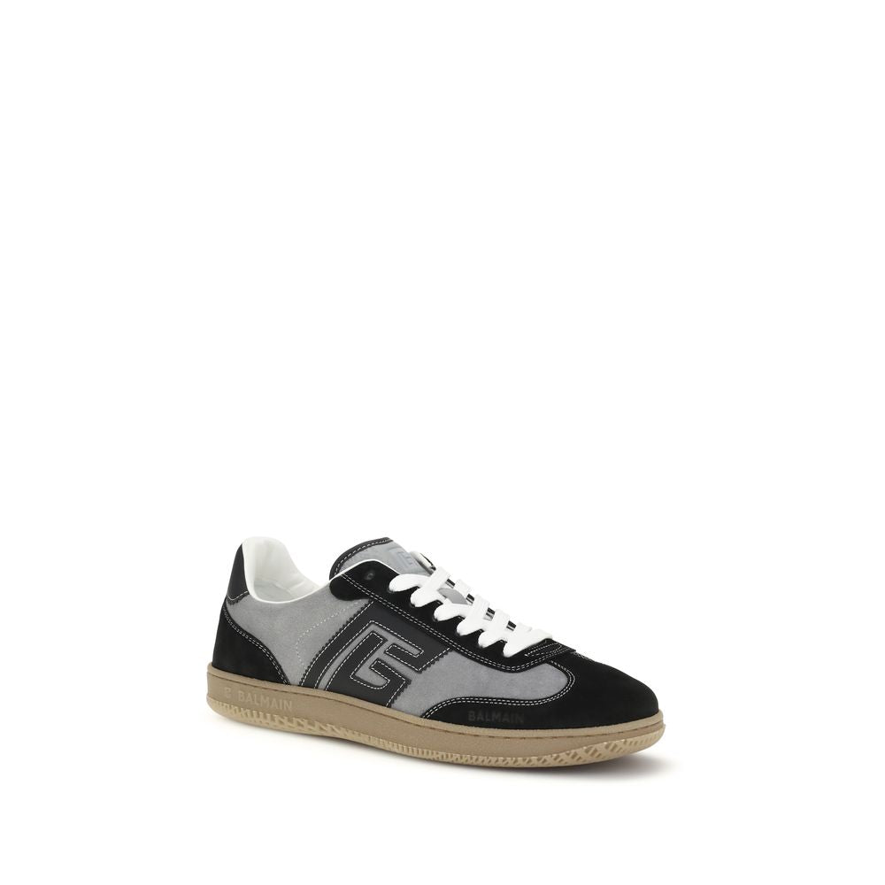 Balmain Sneaker aus grauem Kalbsleder