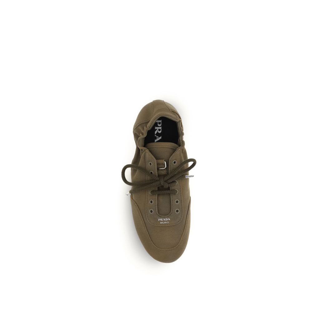 Prada zweifarbige Sneakers aus Baumwolle