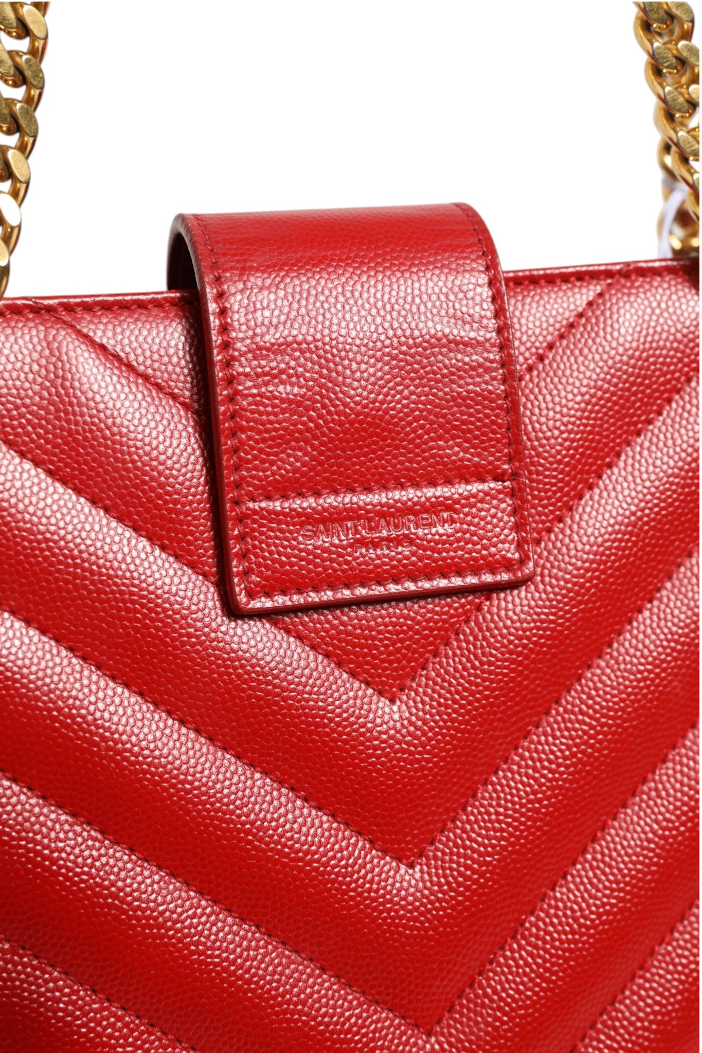 Saint Laurent Rote Chevron Gesteppte Genarbte Ledertasche mit Monogramm