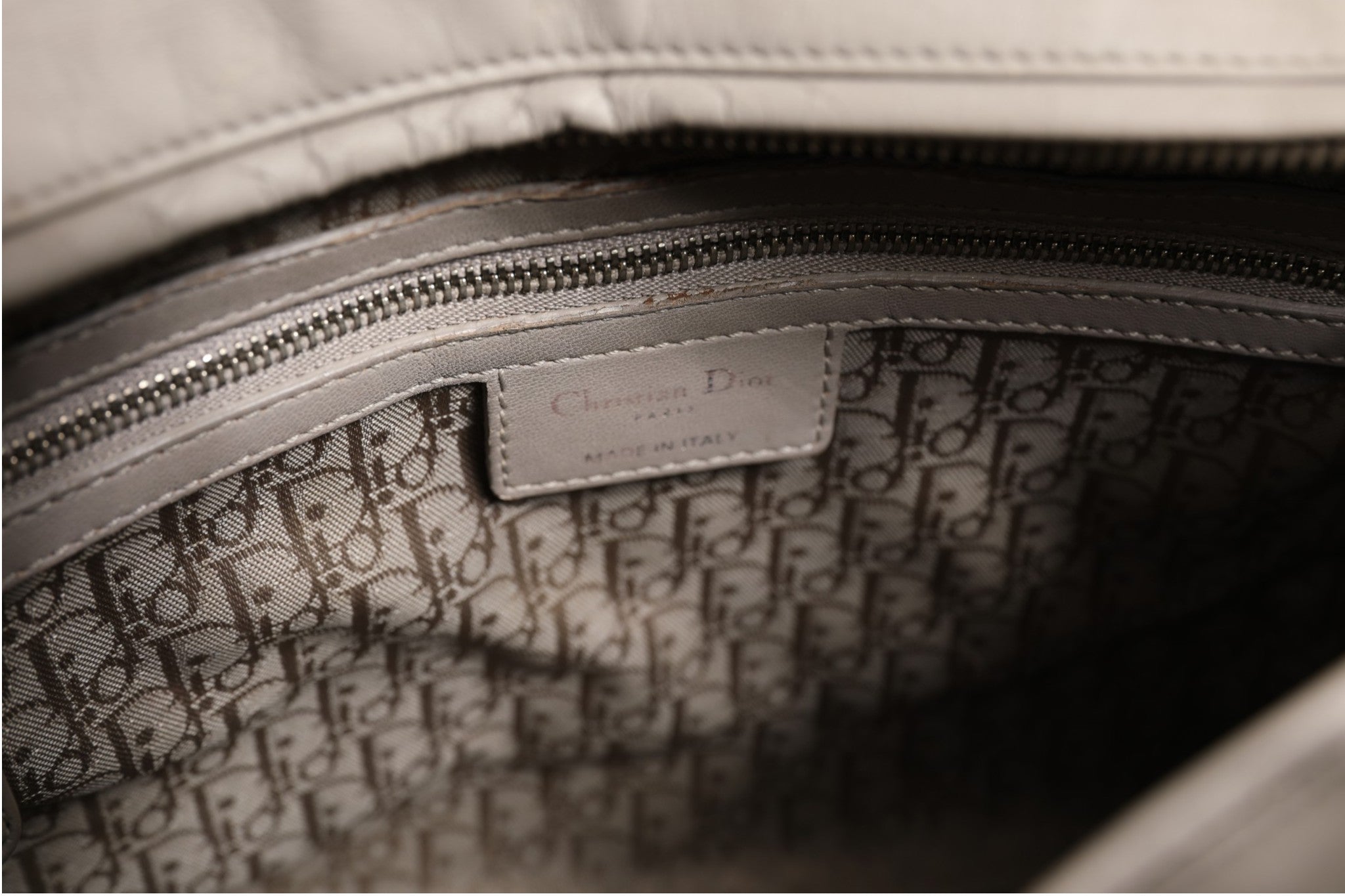 Christian Dior Lady Dior Large Grau Cannage Lammleder Tasche