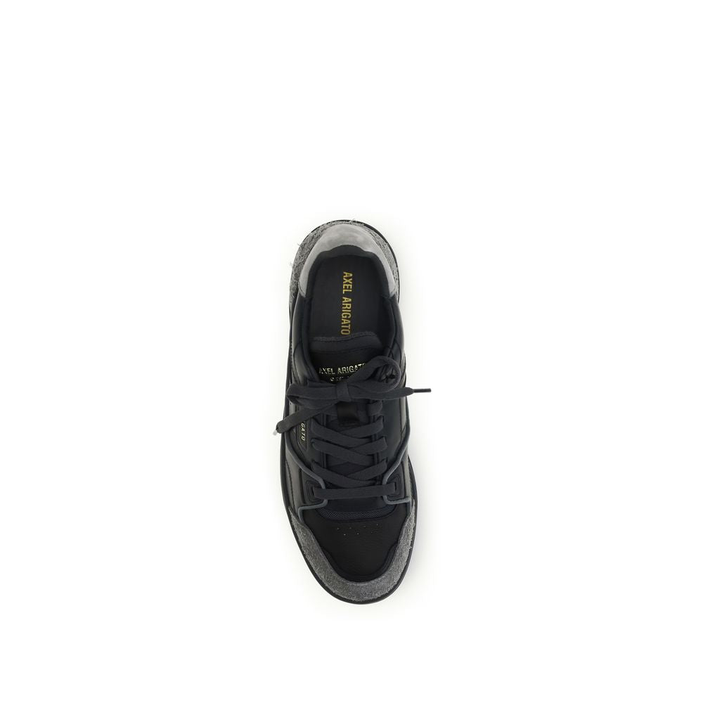 Baskets basses Axel Arigato en cuir de veau noir Bos Taurus