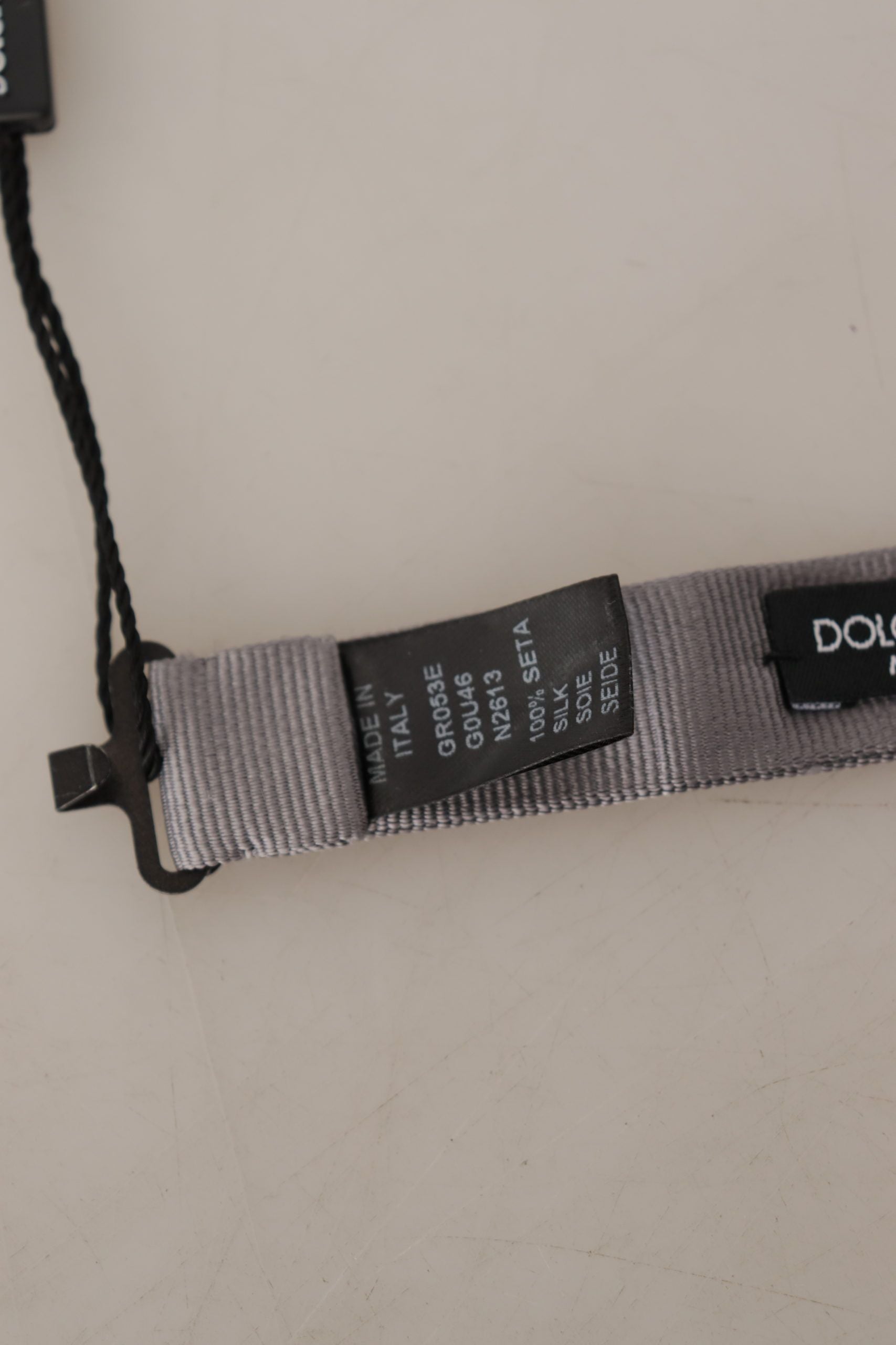 Nœud papillon Dolce & Gabbana gris 100 % soie, tour de cou réglable
