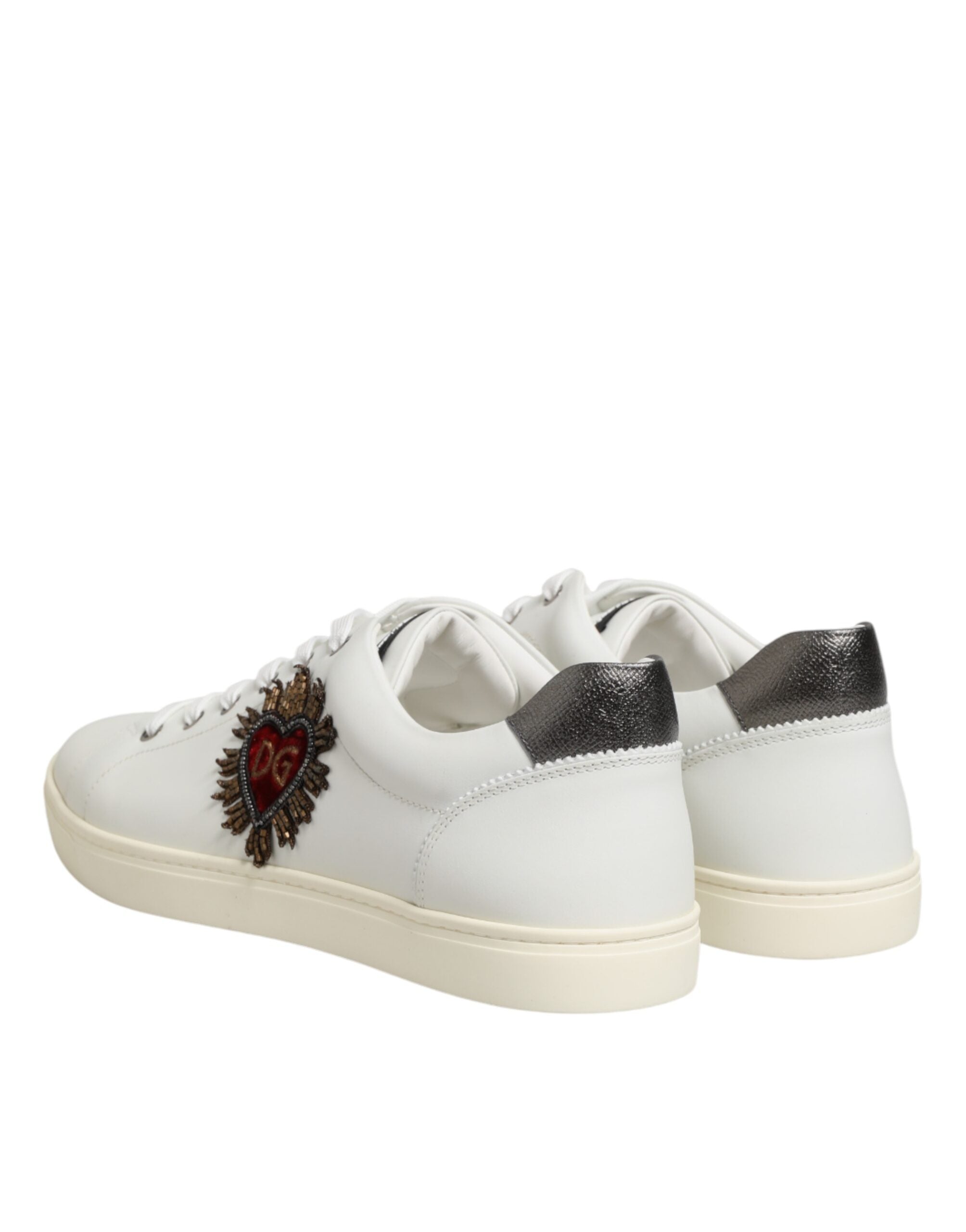Chaussures Baskets Dolce & Gabbana en Cuir Blanc avec Ornements Cœur