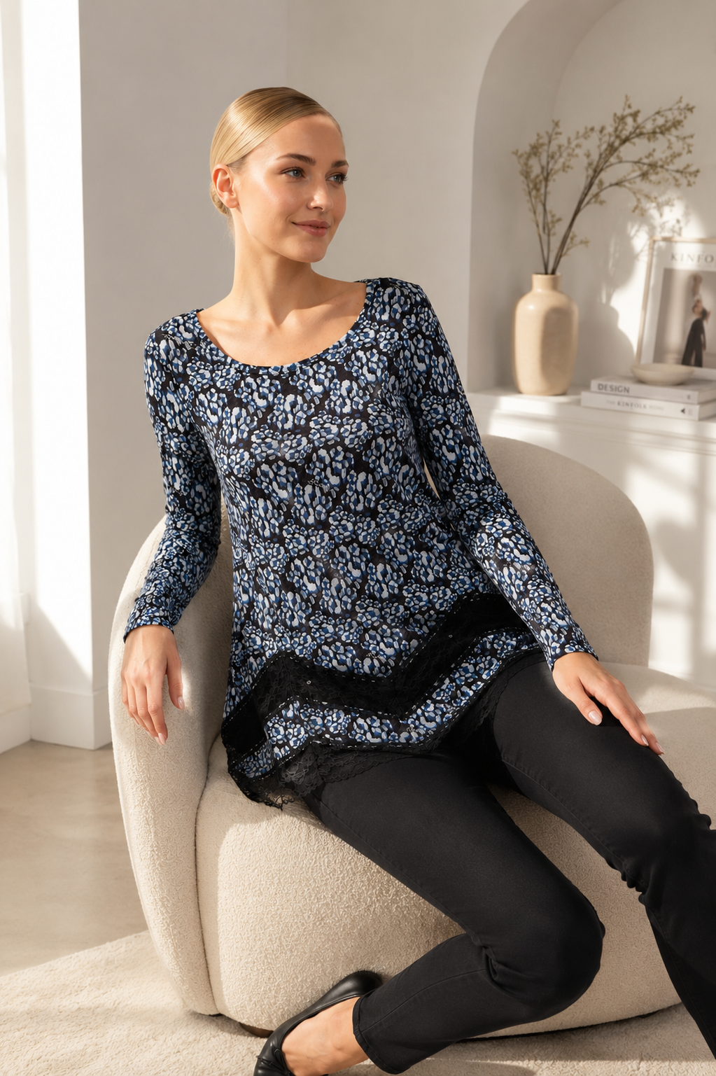 Haut à Manches Longues en Dentelle Florale Bleu Just Cavalli Blouse Sous-Vêtement
