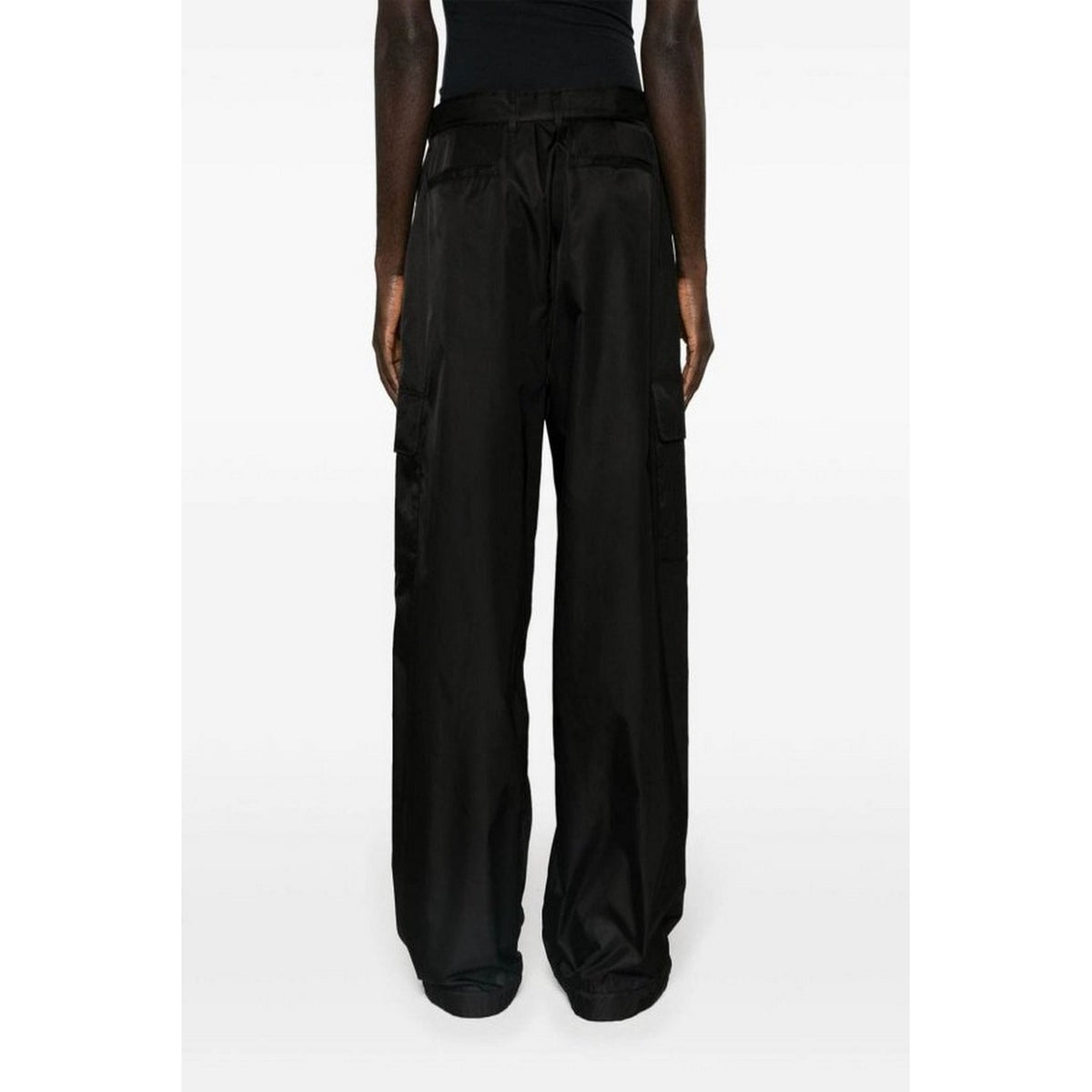 Off-white Men Trousers