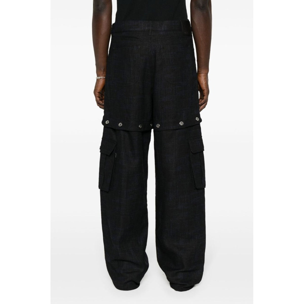 Off-white Men Trousers
