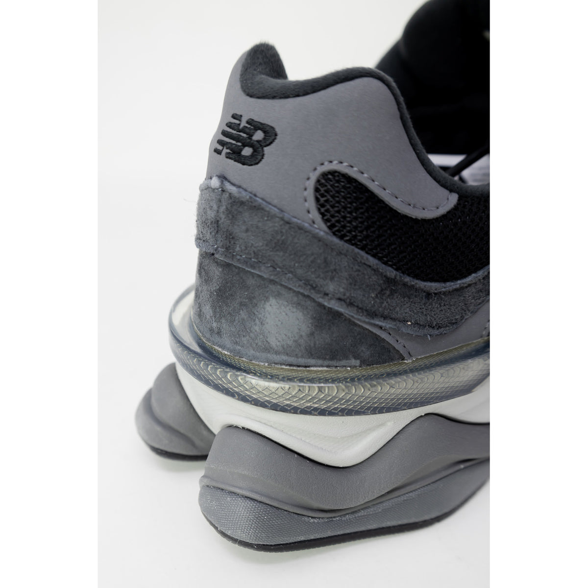 New Balance Men Sneakers
